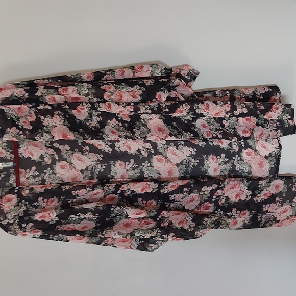 Wallflower Other - Wallflower kimono bathing suit cover up size large